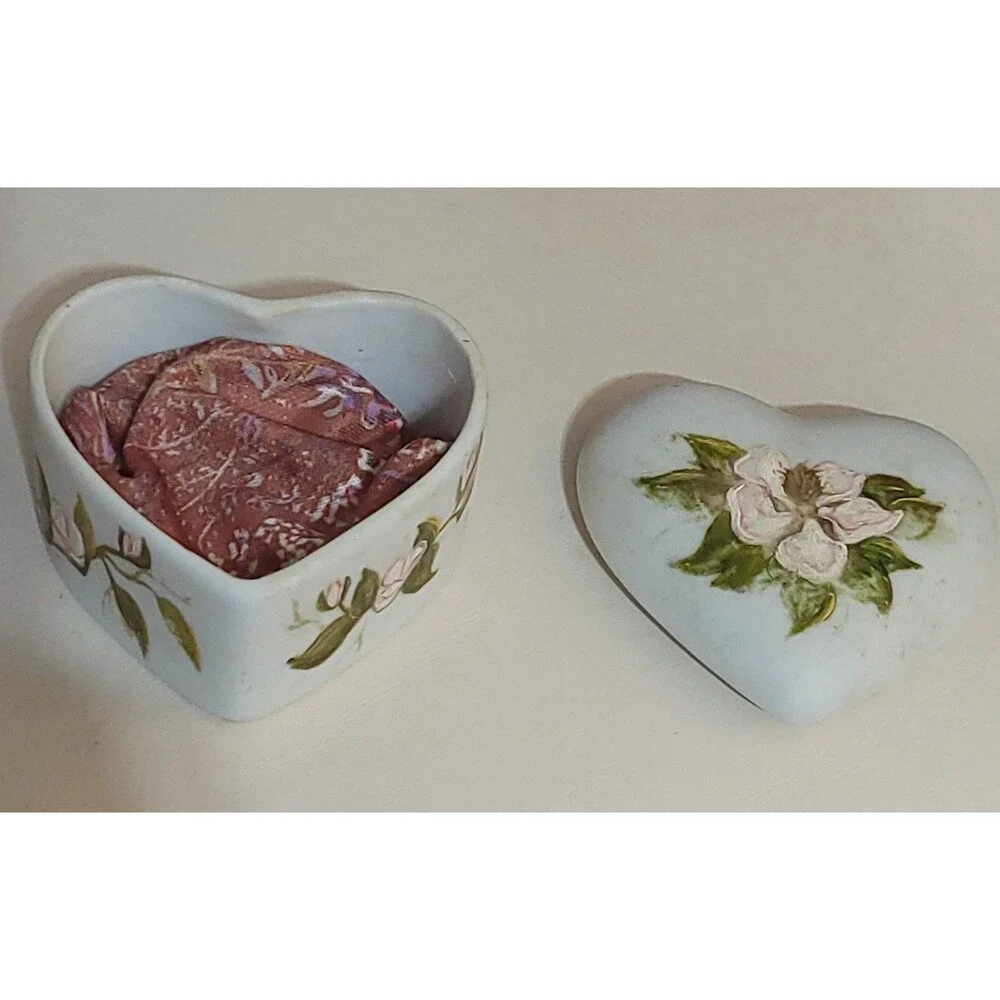 Vintage trinket box